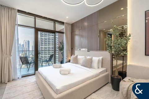 Apartamento en PENINSULA FOUR THE PLAZA en Business Bay, estudio, 48 m², № 99112