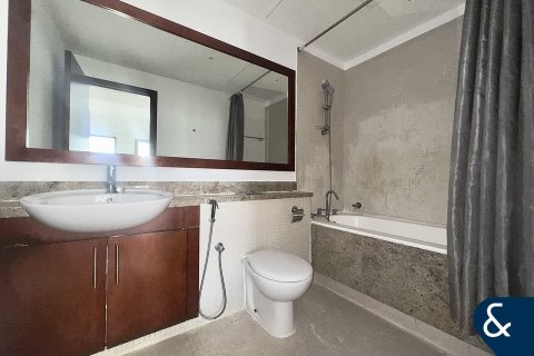 Apartment in SOUTH RIDGE in Downtown Dubai (Downtown Burj Dubai), Dubai 1 bedroom, 101 sq.m. № 99116 - photo 13