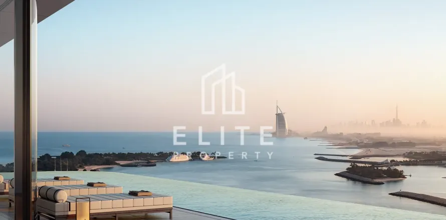 Ático en Palm Jumeirah, Dubai, 4 dormitorios, 1502 m², № 121498
