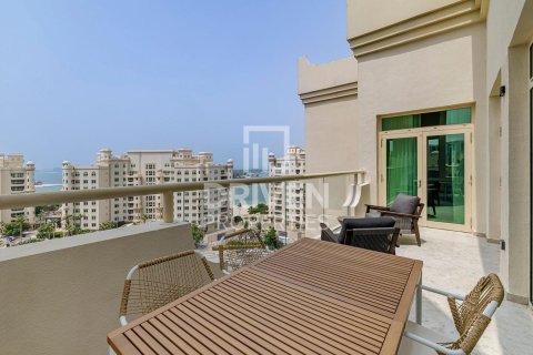 Appartement à Shoreline Apartments, Palm Jumeirah, Dubai, 3 chambres, 199 m², № 86680 - photo 2