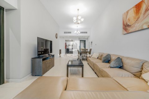 Apartment in Business Bay, Dubai 4 bedrooms, 204 sq.m. № 73421 - photo 4