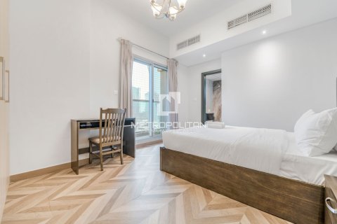 Apartment in Business Bay, Dubai 4 bedrooms, 204 sq.m. № 73421 - photo 15