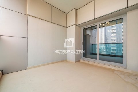 Apartment in Business Bay, Dubai 4 bedrooms, 202 sq.m. № 73427 - photo 20