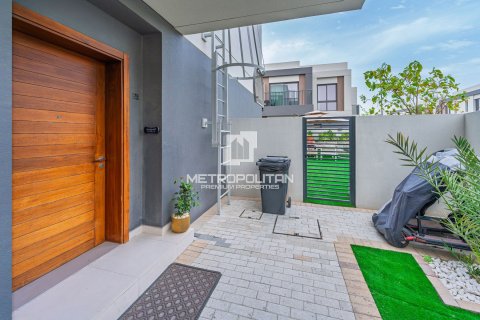 Villa en The Pulse, Dubai South (Dubai World Central), Dubai, 4 dormitorios, 228 m², № 73419 - foto 11