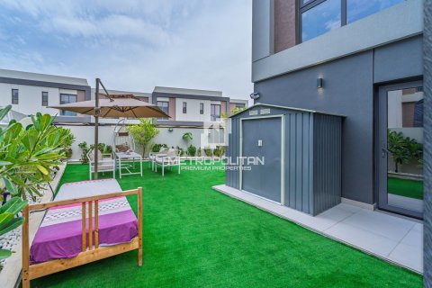 Villa en The Pulse, Dubai South (Dubai World Central), Dubai, 4 dormitorios, 228 m², № 73419 - foto 3
