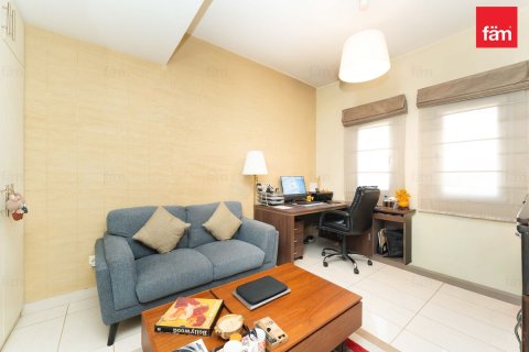 Villa en Dubai, 5 dormitorios, 540 m², № 123306 - foto 21