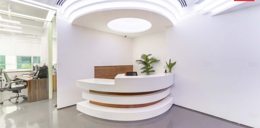 Офис в Бизнес-Бэе, Дубай, 181.7м², № 59070