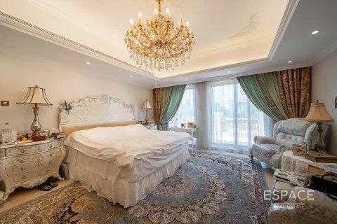 Villa à Jumeirah Islands, Dubai, 5 chambres, 989 m², № 61818 - photo 7