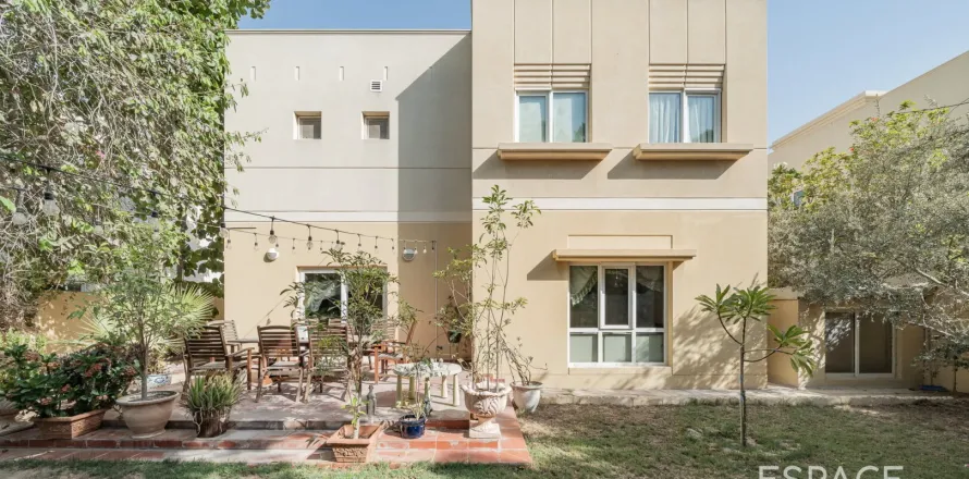 Villa in Meadows 1, Meadows, Dubai 4 bedrooms, 337 sq.m. № 61804
