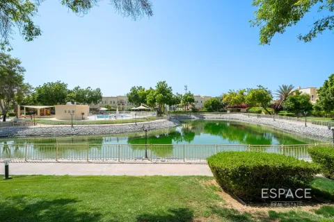 Villa in The Springs, Dubai 3 bedrooms, 209 sq.m. № 61806 - photo 18