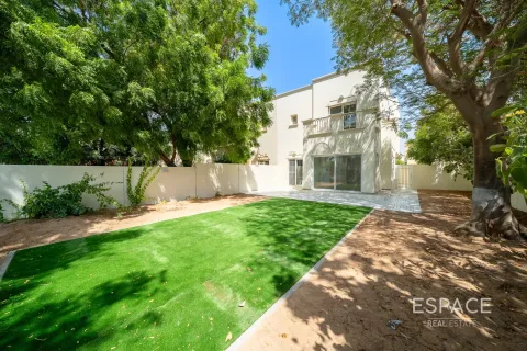 Villa in The Springs, Dubai 3 bedrooms, 209 sq.m. № 61806 - photo 19