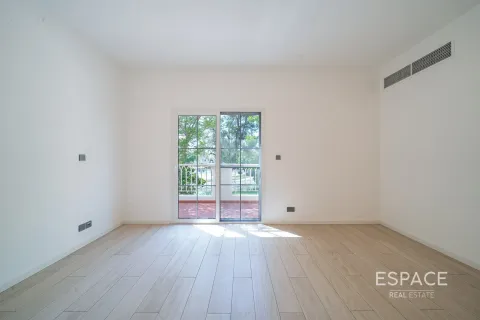 Villa in The Springs, Dubai 3 bedrooms, 209 sq.m. № 61806 - photo 9