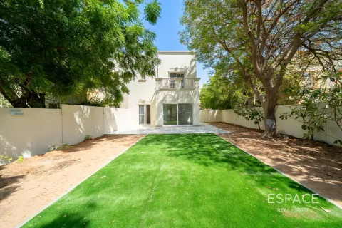 Villa in The Springs, Dubai 3 bedrooms, 209 sq.m. № 61806 - photo 13