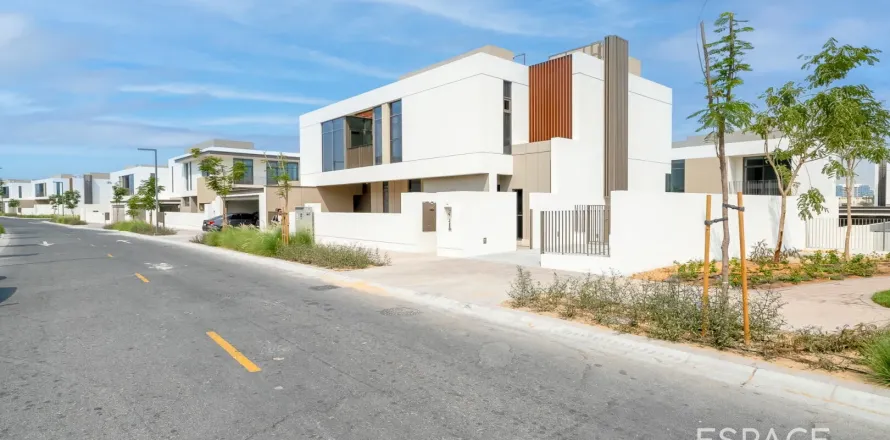 Villa à Al Furjan, Dubai, 4 chambres, 429 m², № 61807