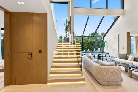 فيلا في دبي 5 غرف نوم  رقم 85551 - صورة 13