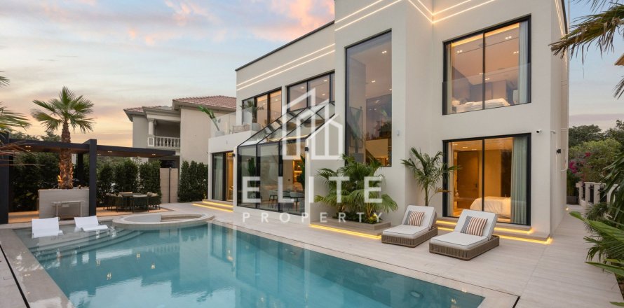 فيلا في دبي 5 غرف نوم  رقم 85551