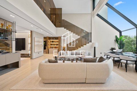 فيلا في دبي 5 غرف نوم  رقم 85551 - صورة 16