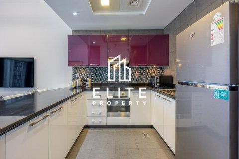 Apartment in Cayan Tower, Dubai Marina, Dubai 2 bedrooms, 142 sq.m. № 124904 - photo 12