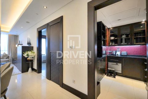 Apartment in Downtown Dubai (Downtown Burj Dubai), Dubai 1 bedroom, 73.95 sq.m. № 140102 - photo 11