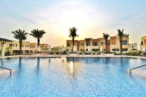 Apartamento en Dubai, 3 dormitorios, 111.48 m², № 124773 - foto 3