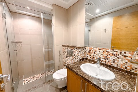 Villa in Legacy, Jumeirah Park, Dubai 5 bedrooms, 435.62 sq.m. № 124776 - photo 6