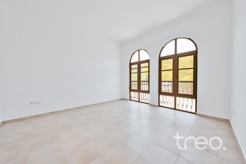 Villa in The Villa, Dubai 6 bedrooms, 750.66 sq.m. № 124771 - photo 9