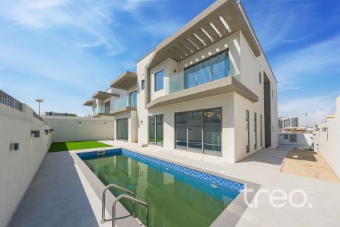 Villa à Al Furjan, Dubai, 6 chambres, 599.97 m², № 124772