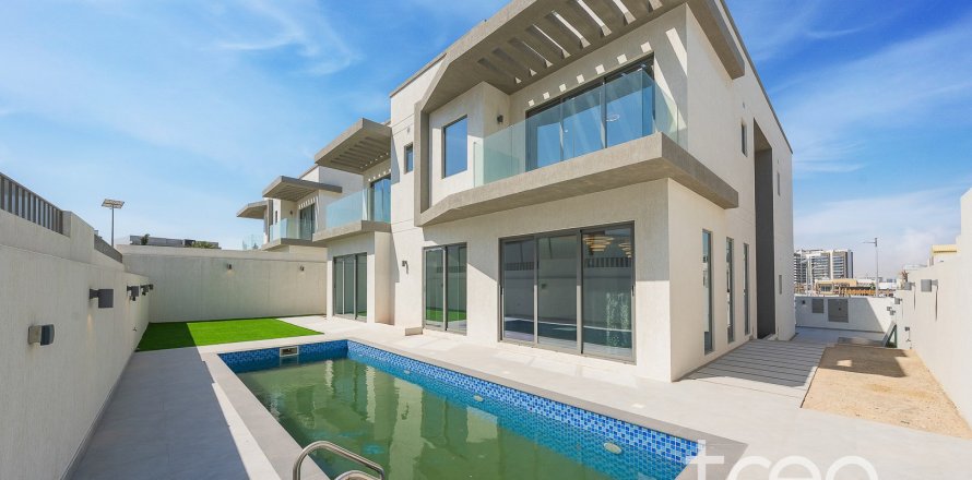 Villa à Al Furjan, Dubai, 6 chambres, 599.97 m², № 124772