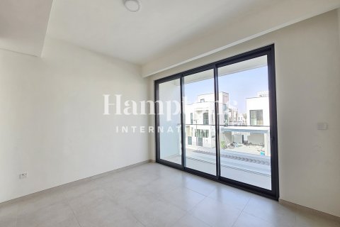 Villa à Arabian Ranches 3, Dubai, 3 chambres, 419.99959852 m², № 104599 - photo 2