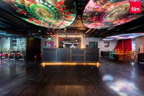 Снять в аренду магазин в Дубае: 214.6м², № 71645 - фото 9