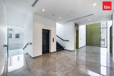 Villa in Dubai Hills Estate, Dubai 7 bedrooms, 1063.9 sq.m. № 67575 - photo 11