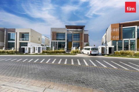 Villa in Dubai Hills Estate, Dubai 7 bedrooms, 1063.9 sq.m. № 67575 - photo 26