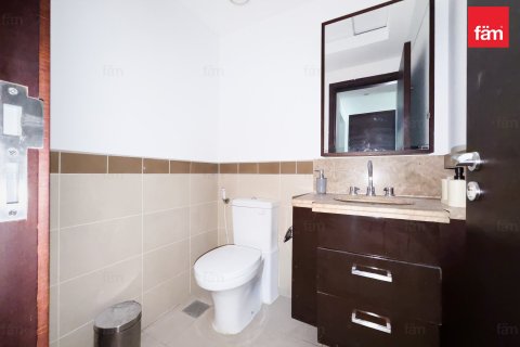 Apartment in Downtown Dubai (Downtown Burj Dubai), Dubai 1 bedroom, 97.5 sq.m. № 139632 - photo 13