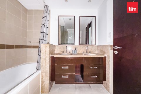 Apartment in Downtown Dubai (Downtown Burj Dubai), Dubai 1 bedroom, 97.5 sq.m. № 139632 - photo 15