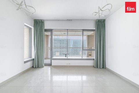 Apartment in Downtown Dubai (Downtown Burj Dubai), Dubai 1 bedroom, 97.5 sq.m. № 139632 - photo 2