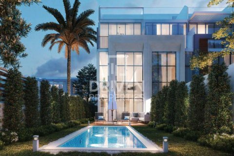 Villa en Dubai Investment Park, Dubai, 4 dormitorios, 78.6 m², № 138308 - foto 4
