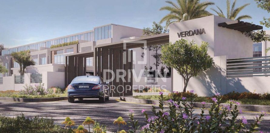 Villa en Dubai Investment Park, Dubai, 4 dormitorios, 78.6 m², № 138308