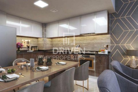 Villa en Dubai Investment Park, Dubai, 4 dormitorios, 78.6 m², № 138308 - foto 7