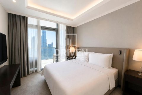 Apartment in The Address Residence Fountain Views, Downtown Dubai (Downtown Burj Dubai), Dubai 3 bedrooms, 202.71 sq.m. № 138306 - photo 9