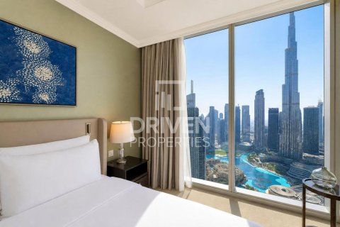 Apartment in The Address Residence Fountain Views, Downtown Dubai (Downtown Burj Dubai), Dubai 3 bedrooms, 202.71 sq.m. № 138306 - photo 13