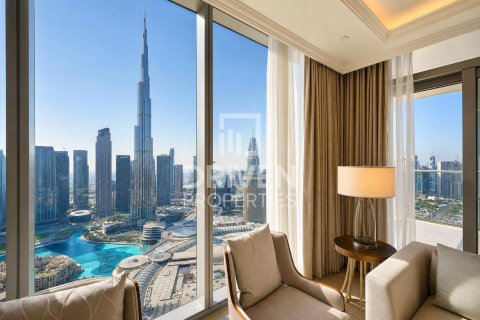 Apartment in The Address Residence Fountain Views, Downtown Dubai (Downtown Burj Dubai), Dubai 3 bedrooms, 202.71 sq.m. № 138306 - photo 8
