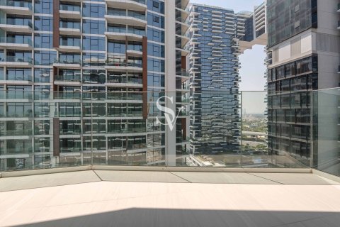 Apartment in Bur Dubai, Dubai 2 bedrooms, 151 sq.m. № 118701 - photo 8