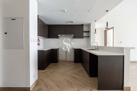 Apartment in Bur Dubai, Dubai 2 bedrooms, 118 sq.m. № 118703 - photo 18
