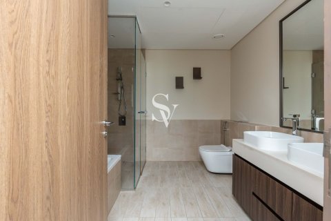 Apartment in Bur Dubai, Dubai 2 bedrooms, 118 sq.m. № 118703 - photo 14