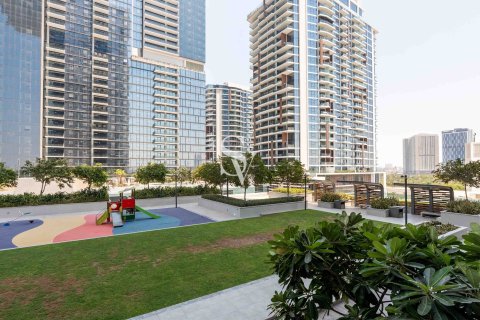 Appartement à Bur Dubai, Dubai, 1 chambre, 86 m², № 118702