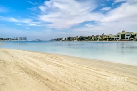 Villa in Palm Jumeirah, Dubai 5 bedrooms, 496 sq.m. № 122781 - photo 20