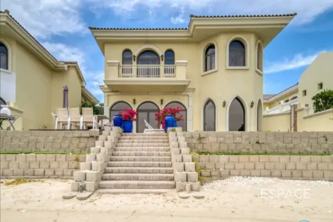 Villa in Palm Jumeirah, Dubai 5 bedrooms, 496 sq.m. № 122781 - photo 17
