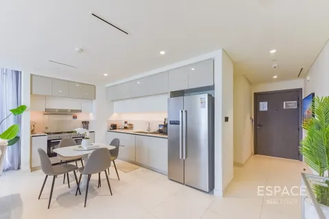 Apartment in Dubai Harbour, Dubai 3 bedrooms, 163 sq.m. № 122783 - photo 6
