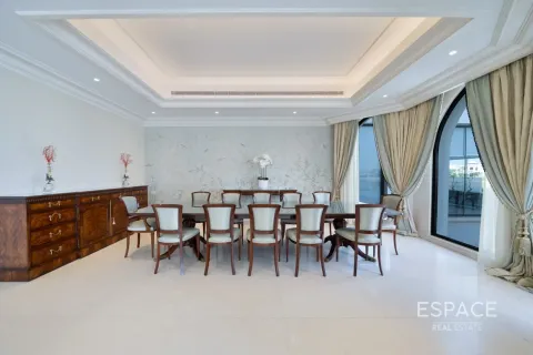 Villa in Palm Jumeirah, Dubai 3 bedrooms, 465 sq.m. № 122782 - photo 15