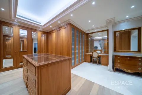 Villa in Palm Jumeirah, Dubai 3 bedrooms, 465 sq.m. № 122782 - photo 10